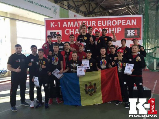 Luptătorii moldoveni de K-1 au cucerit 20 de medalii la Campionatele Europene printre amatori.